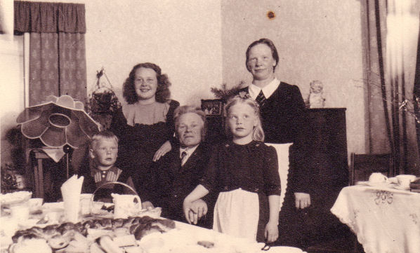 /><figcaption class=wp-element-caption