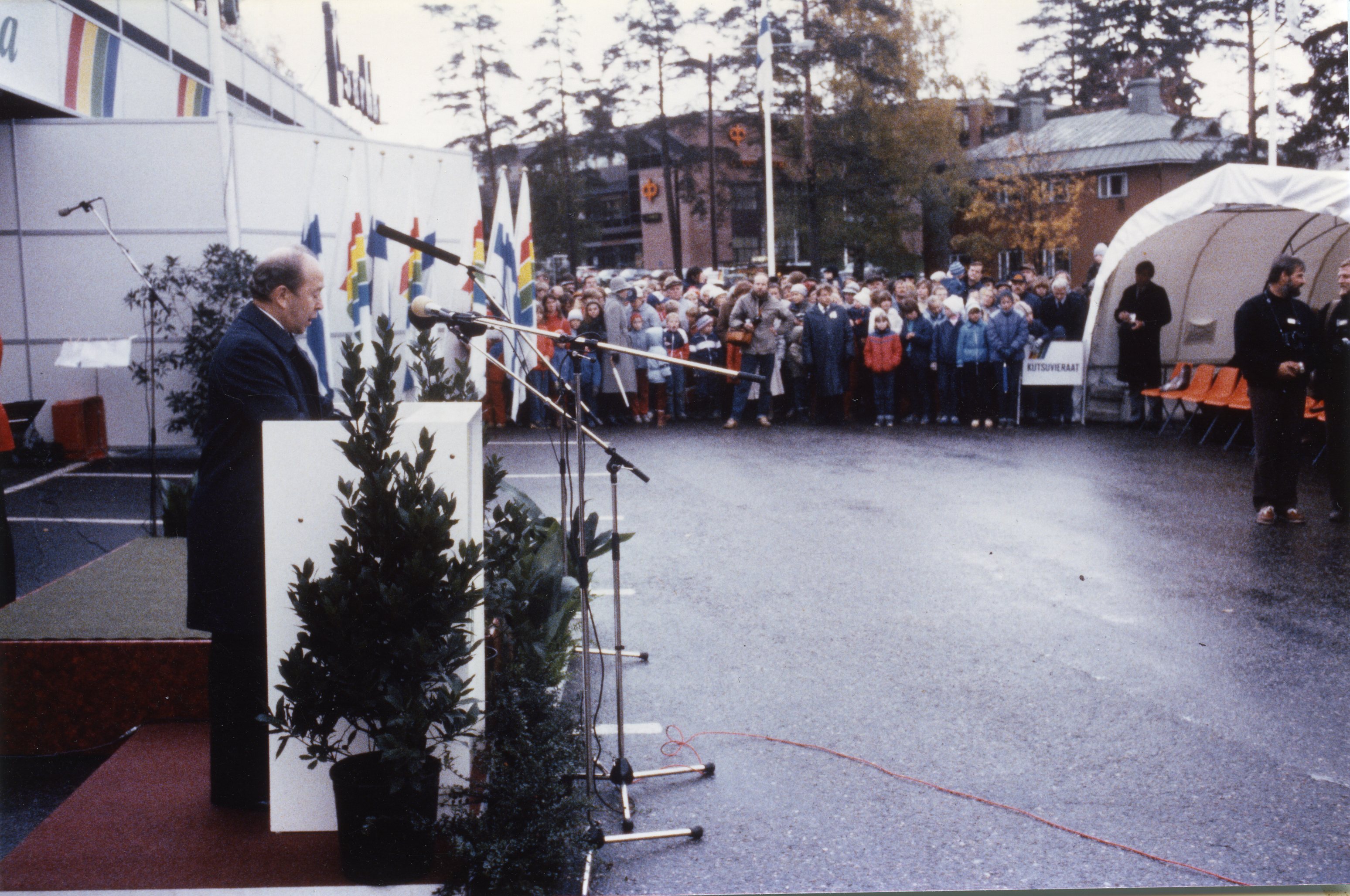 /><figcaption class=wp-element-caption