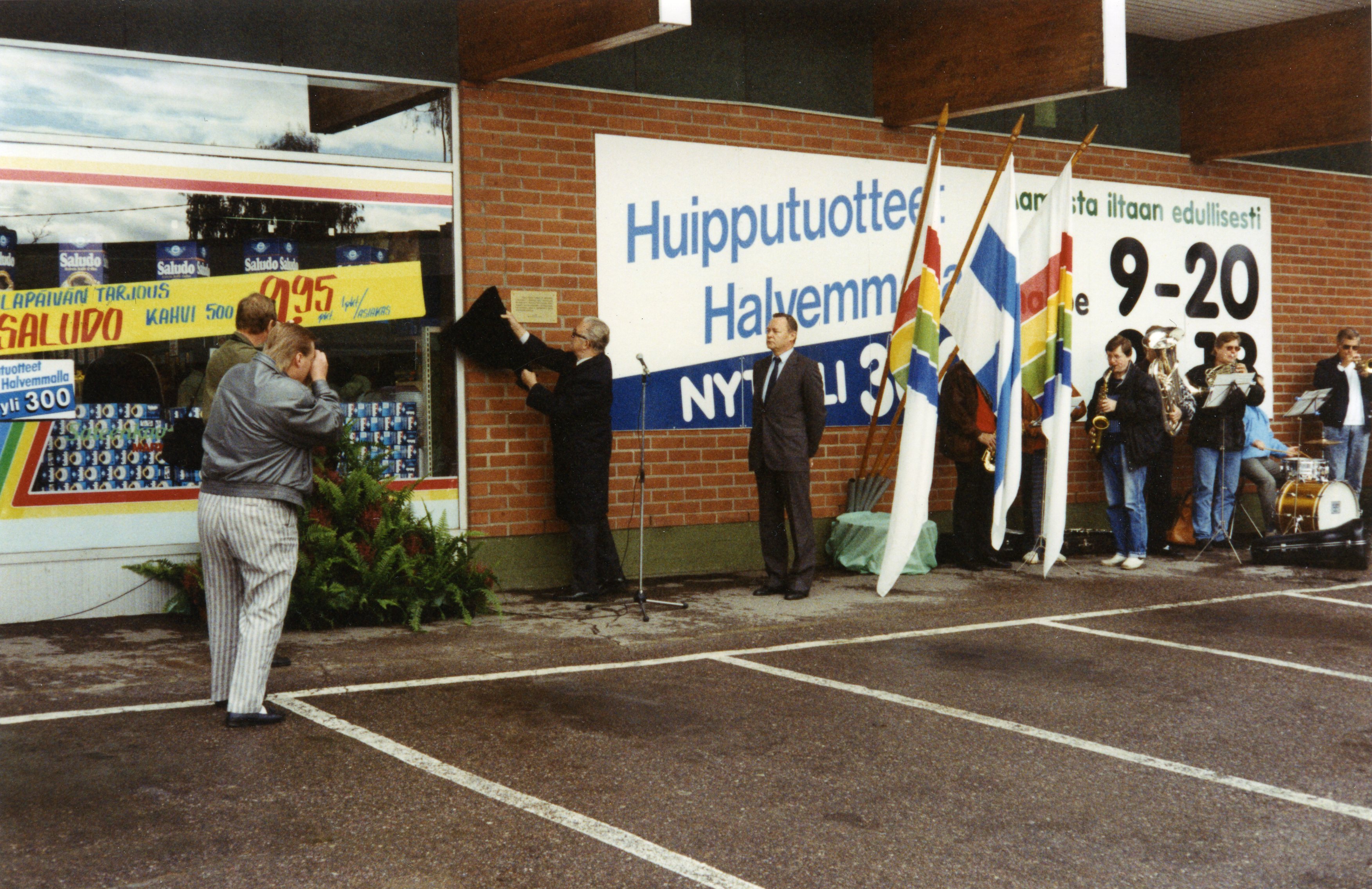 /><figcaption class=wp-element-caption