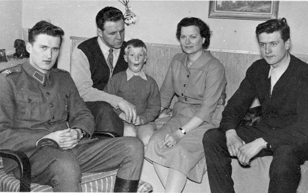 /><figcaption class=wp-element-caption